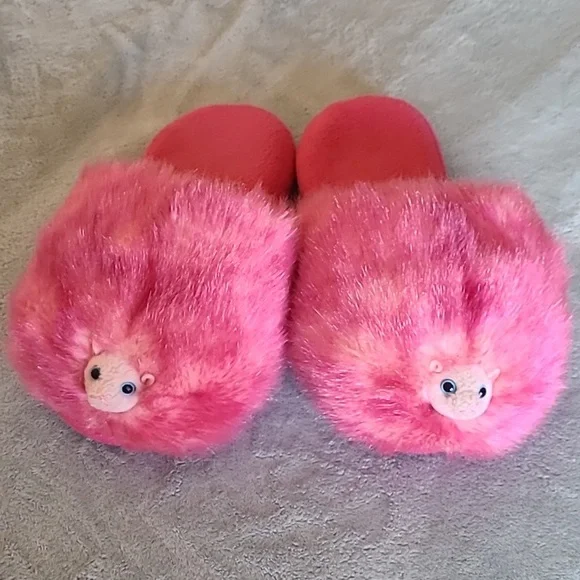 Pygmy Puff Slippers - Picture 2 of 3